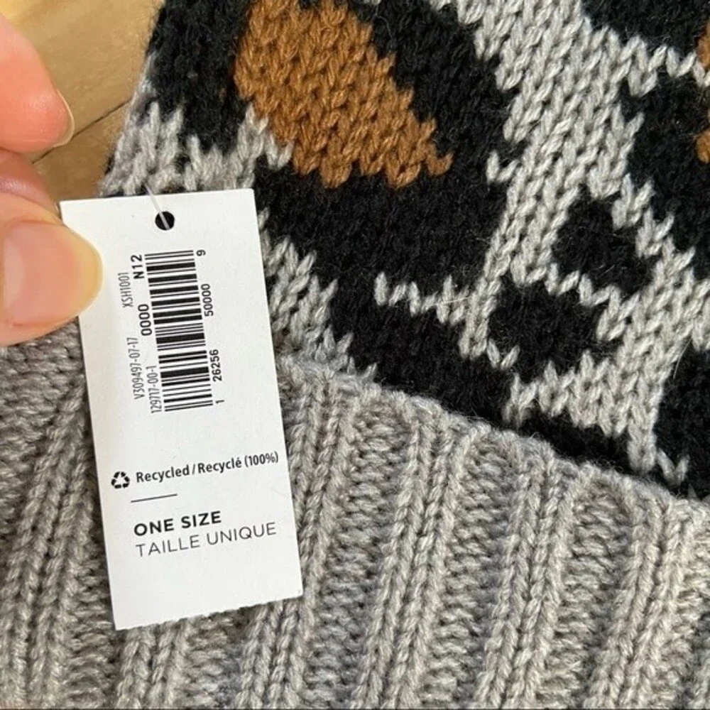 Old Navy Jaquard Beane Animal Print in Gray, Black and Brown NWT One Size
